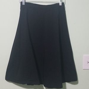 Junee Black A-line skirt size Large